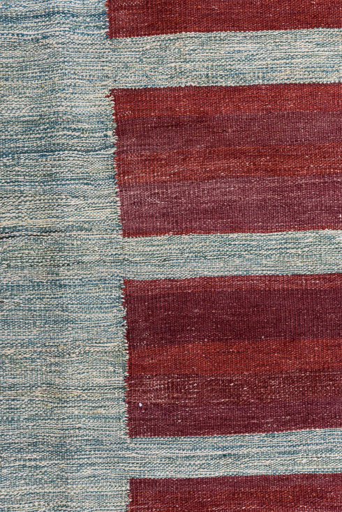 Vintage Kilim Area Rug (9' x 12')